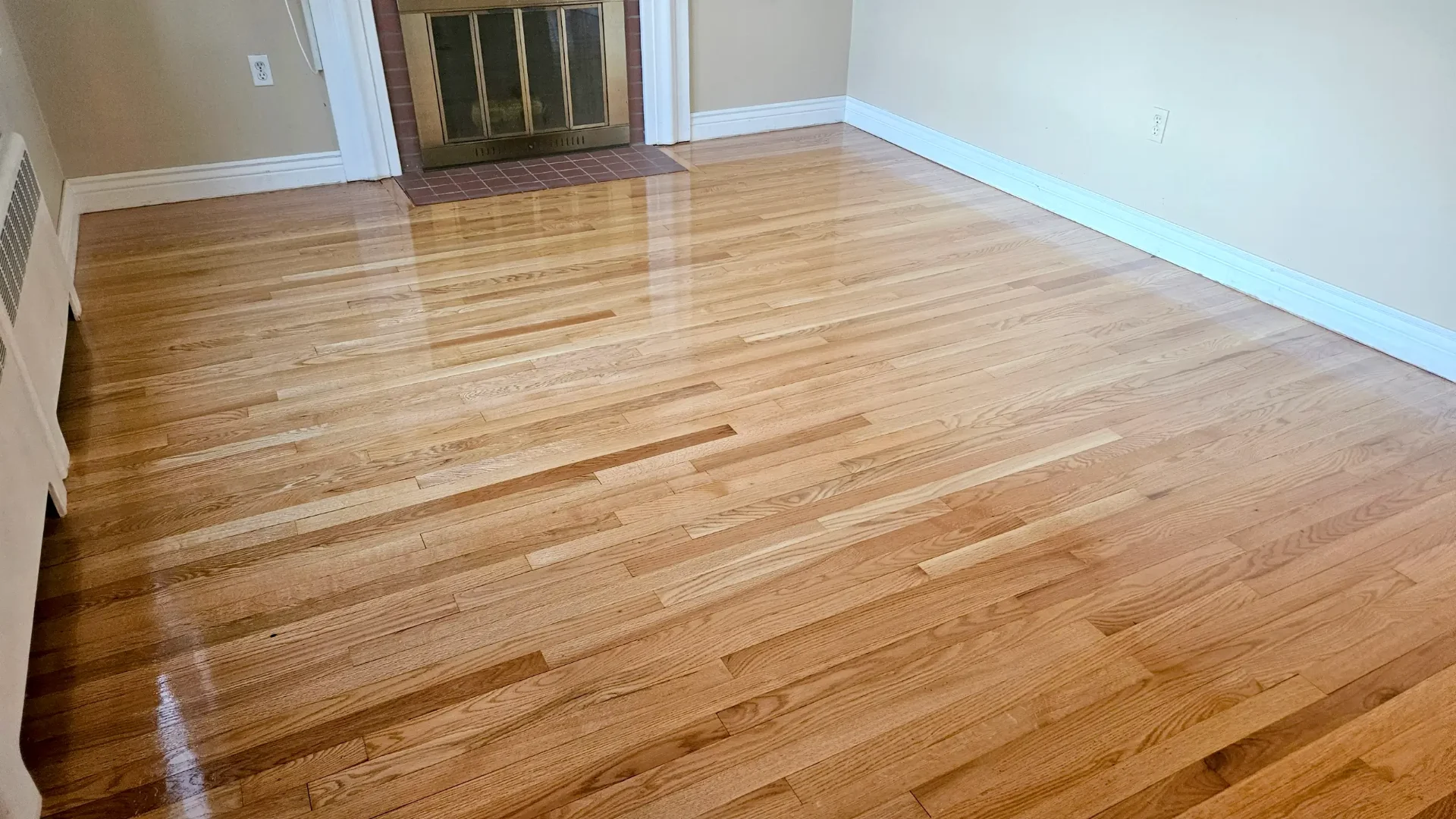 Red Oak | Oil-based Polyurethane